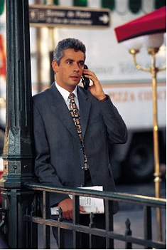 Global Phoneworks - International Cell and Satellite Phone Rentals
